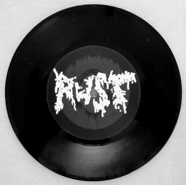 Rust / Tunkio: Split 7" - Image 3